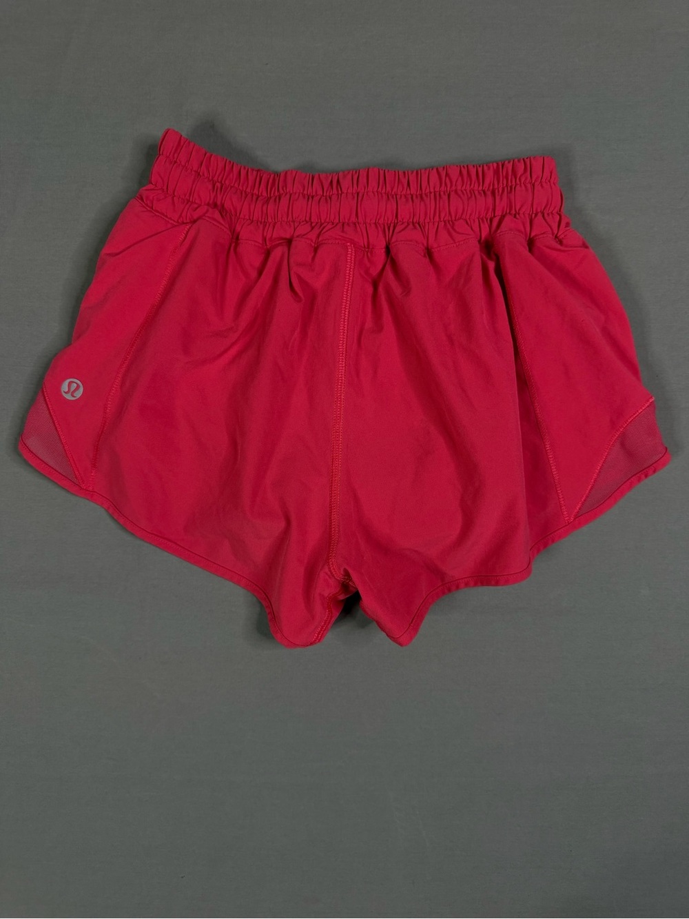 Lululemon Hotty Hot High-Rise Lined Short Size 2